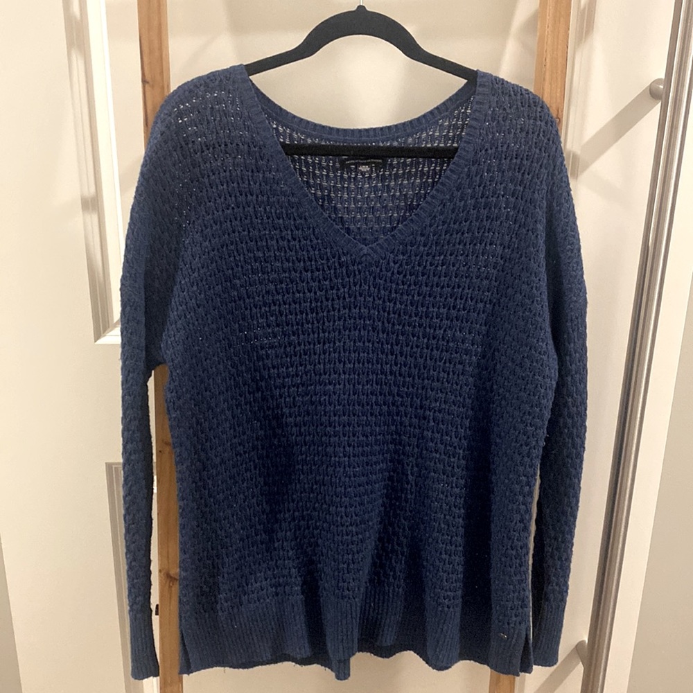 Knit v-neck sweater